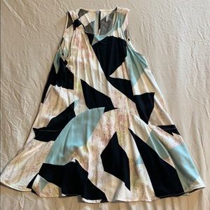 Sleeveless Tunic with pockets